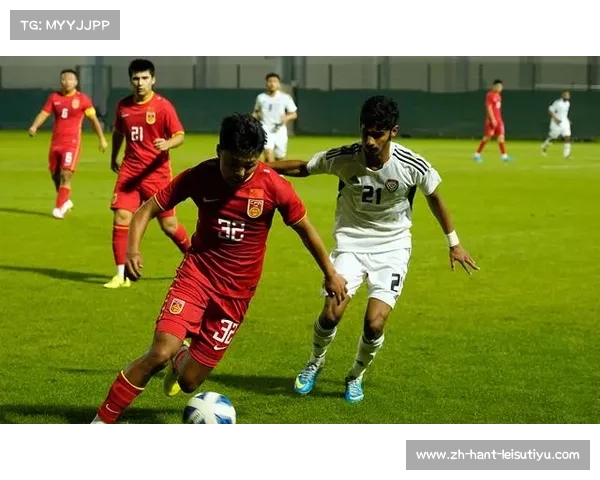 阿曼凭借奥特恩乌龙球上半场一球领先阿联酋占据比赛主动