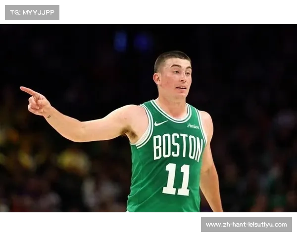 普理查德25分9助攻率残阵绿军大胜雄鹿，替补控卫展现组织才华